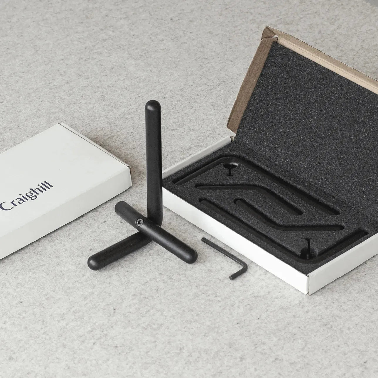 Cal Bookend - Black Powder