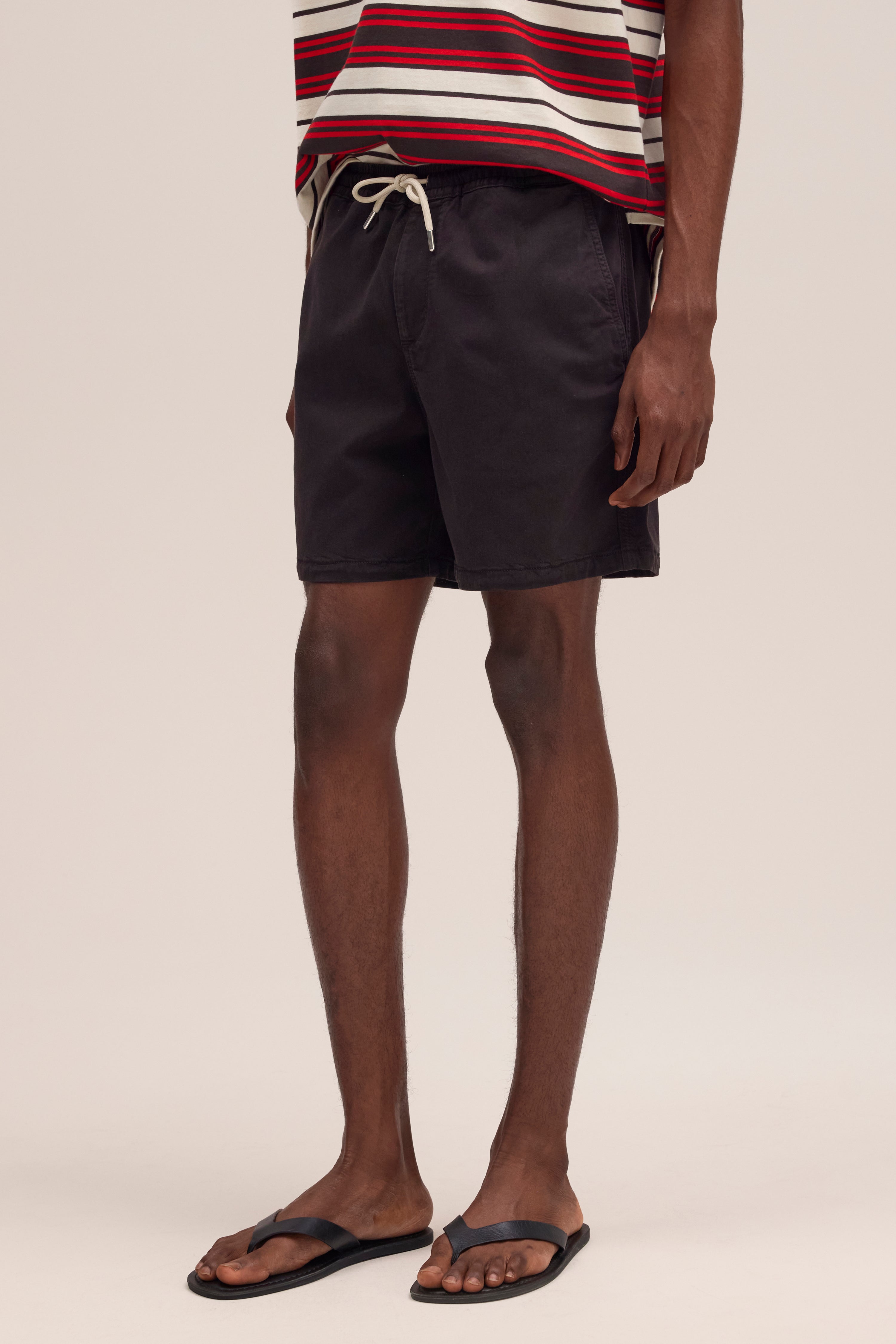 Gregor Lyocell Shorts - Deep Truffle