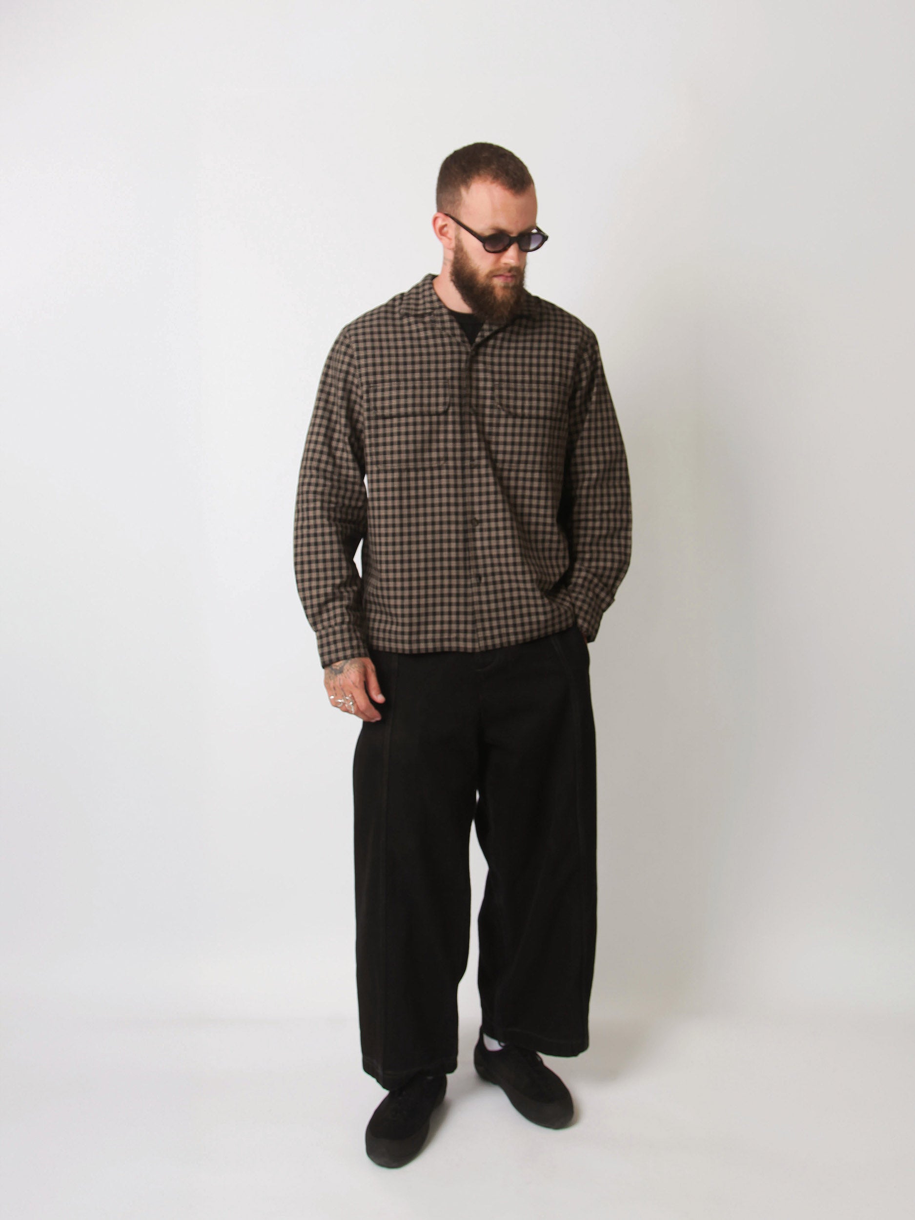 Open Collar Shirt - Black / Brown Plaid