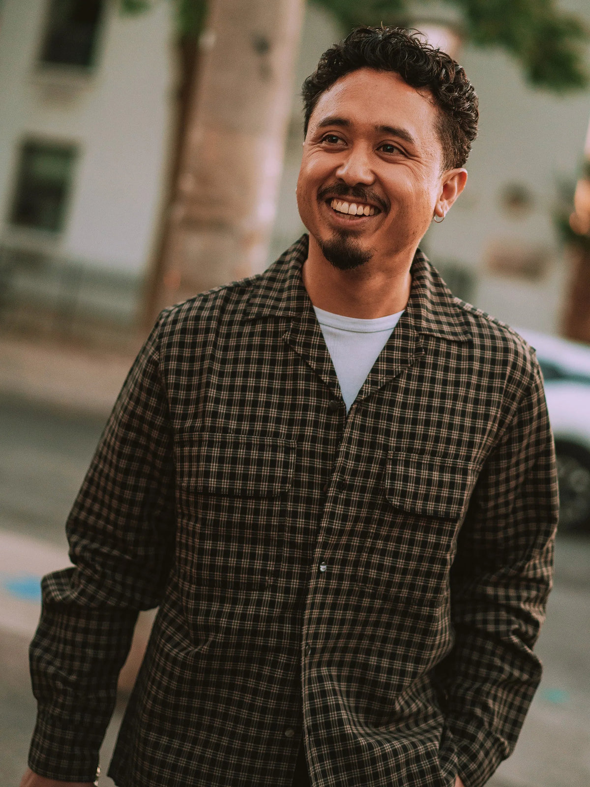 Open Collar Shirt - Black / Brown Plaid