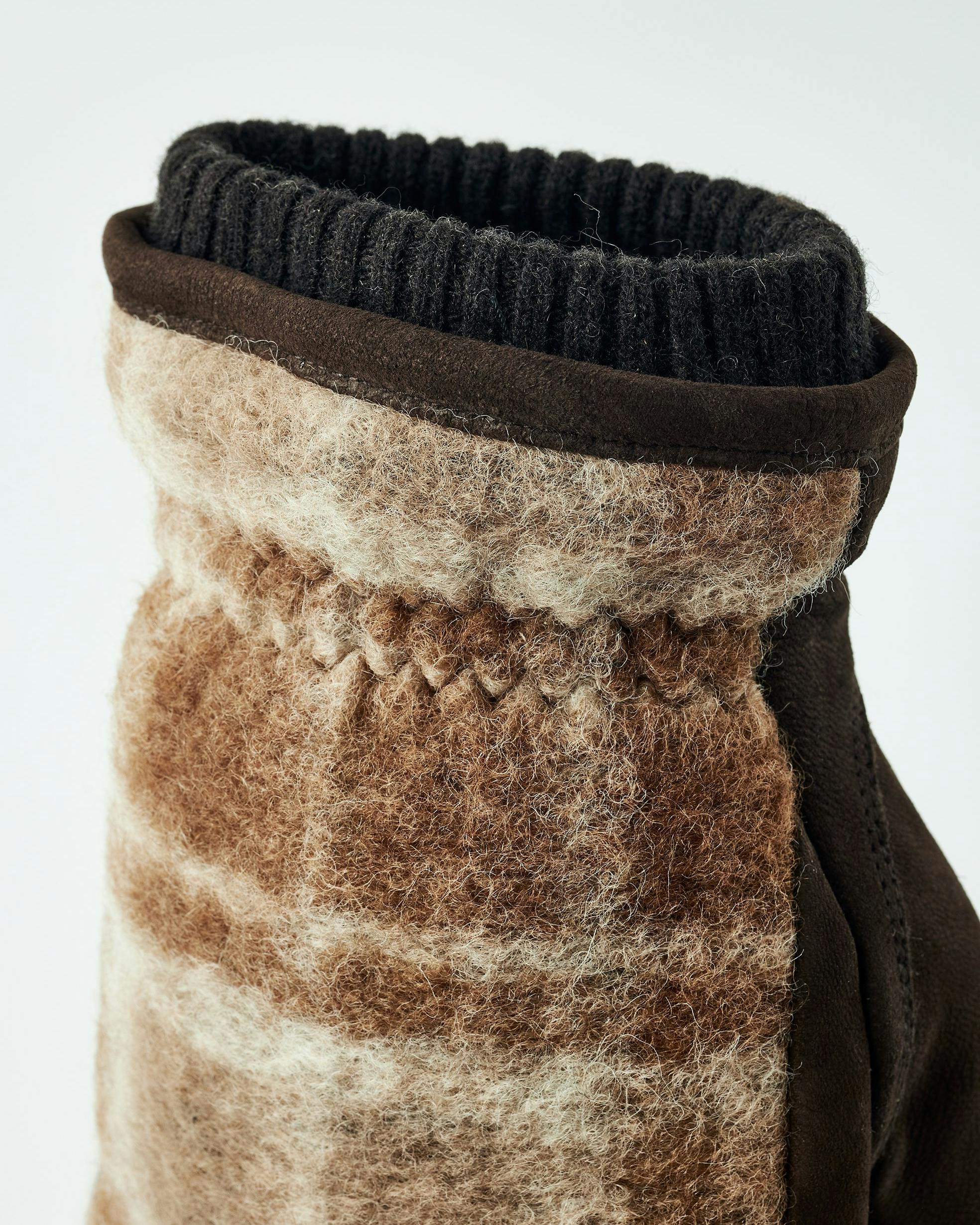 Noah Glove - Beige Multi