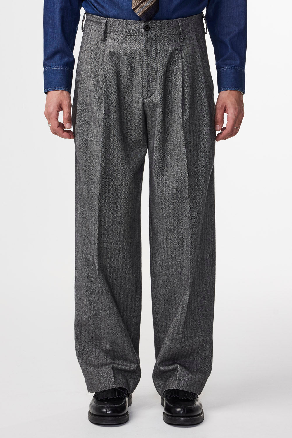 Justin Herringbone Relaxed Fit Pant - Black Melange